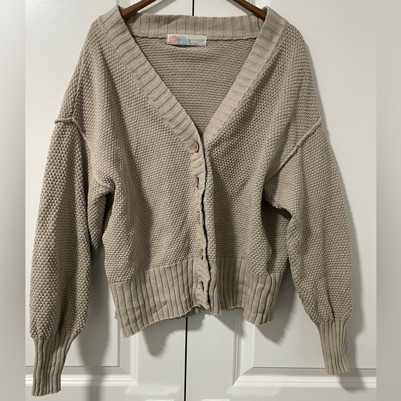 FREE PEOPLE- Hailee Cardi - Picture 2 of 4